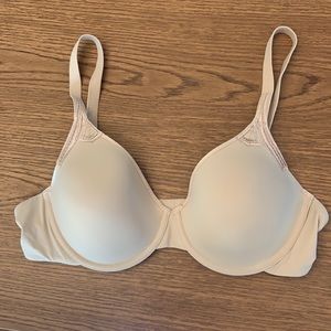 38C Wacoal Bra